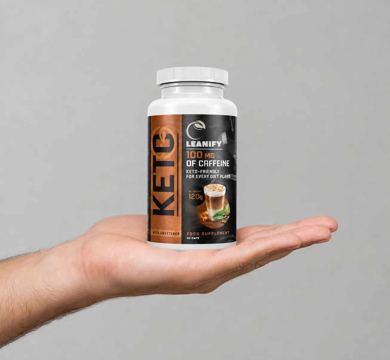Leanify Keto — Verpackung in der Hand